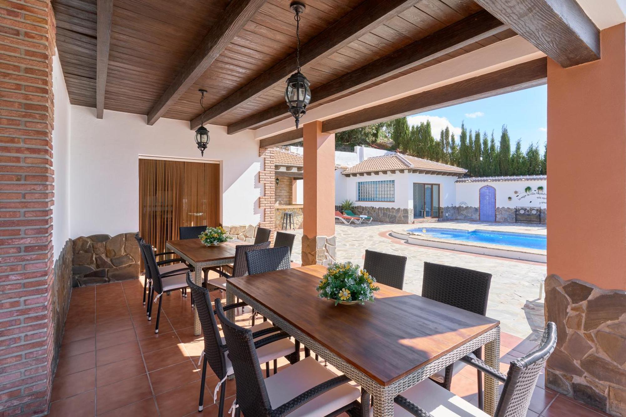 Villa Alejandro En Sayalonga Екстериор снимка