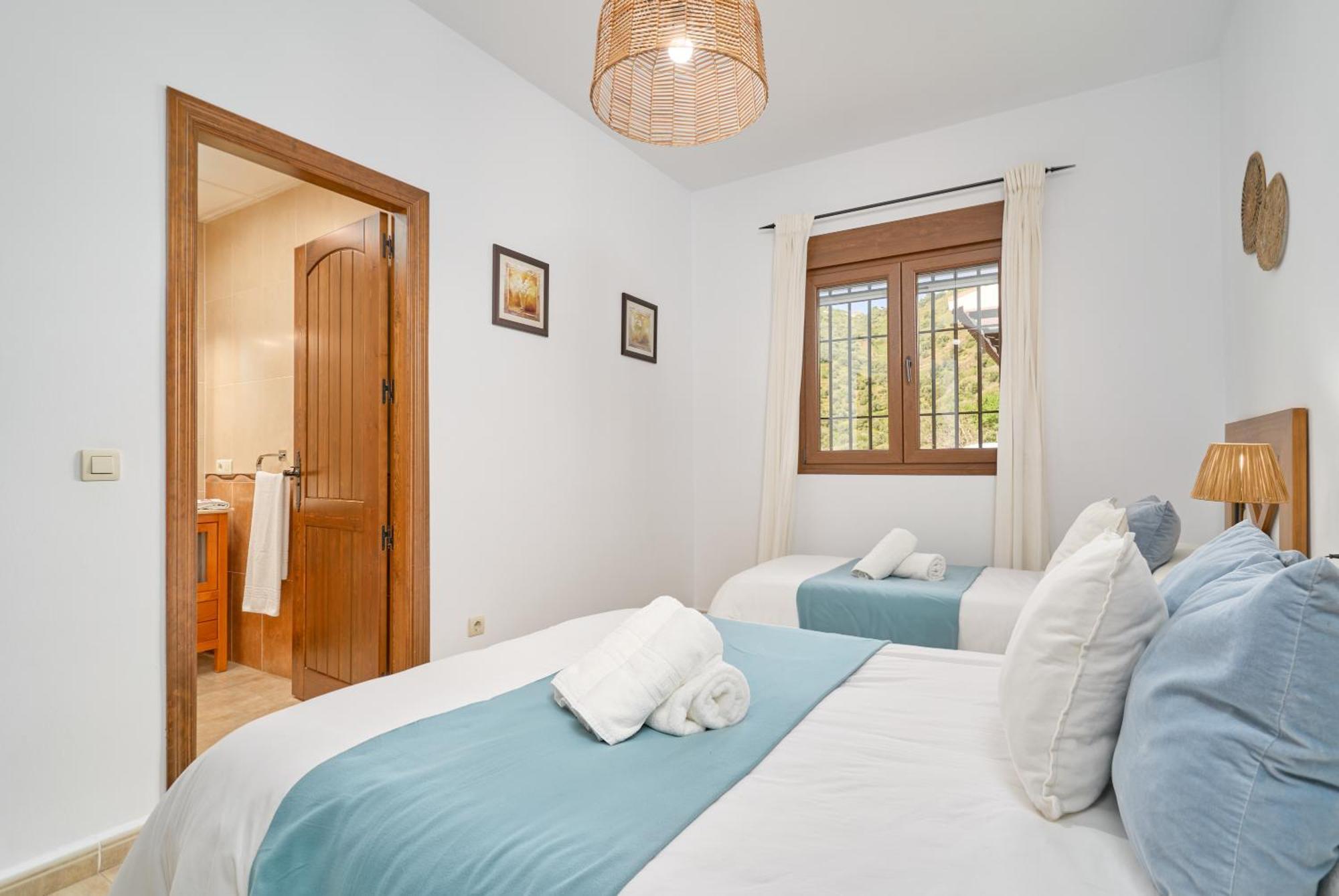 Villa Alejandro En Sayalonga Екстериор снимка